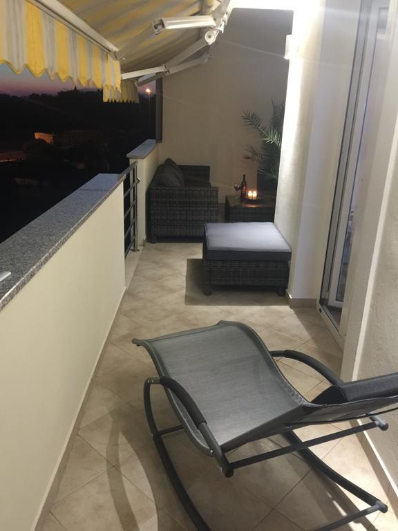 Apartments Sunny Estate Затон Экстерьер фото