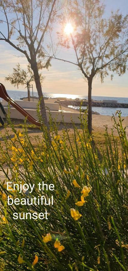 Apartments Sunny Estate Затон Экстерьер фото